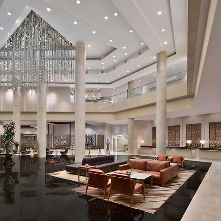 Kochi Marriott Hotel Екстериор снимка Lobby