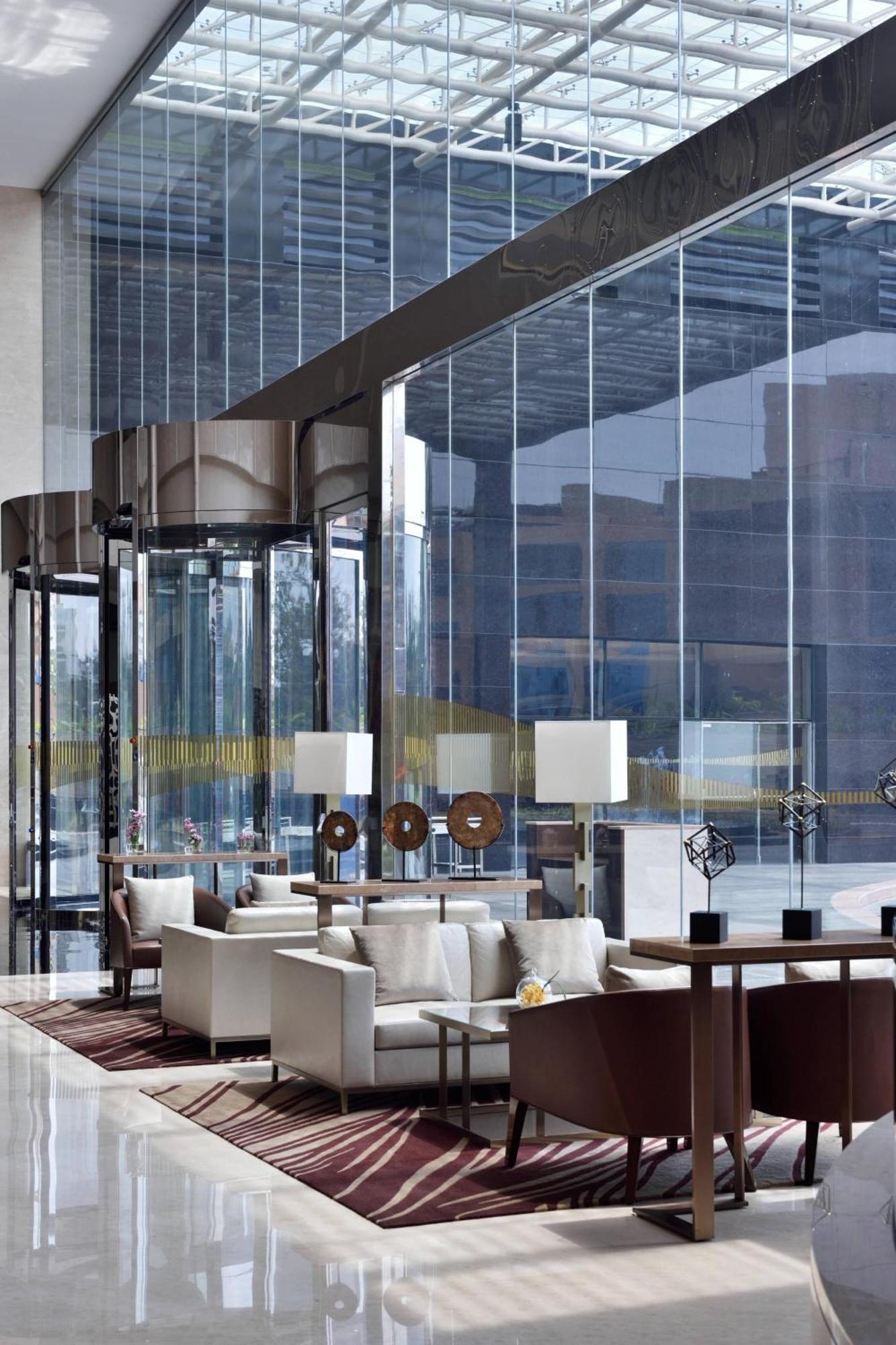 Kochi Marriott Hotel Екстериор снимка The lobby